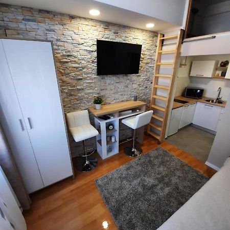 Studio Apartman Chiara 자그레브 외부 사진