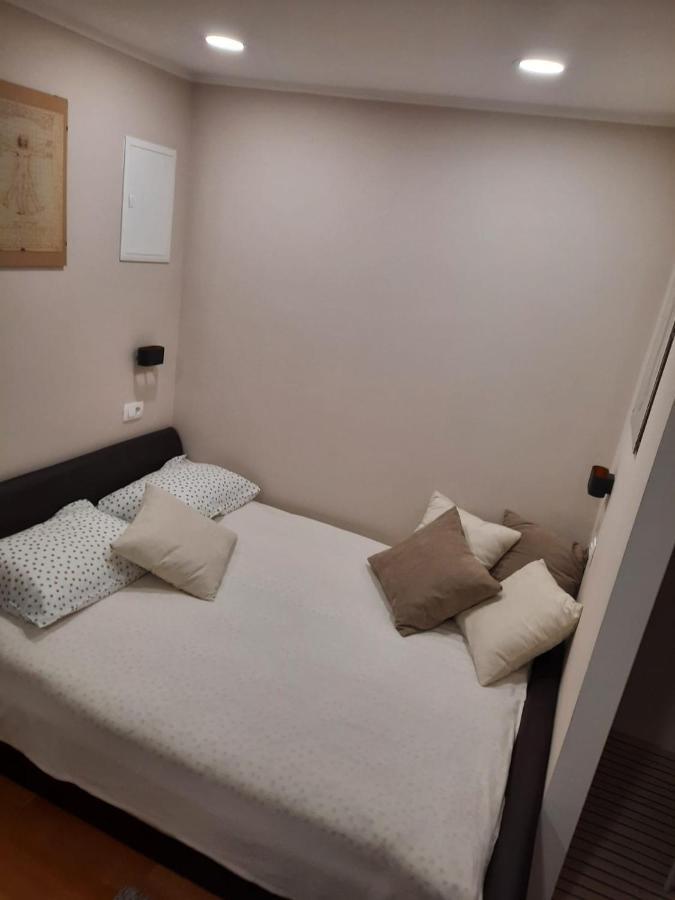 Studio Apartman Chiara 자그레브 외부 사진
