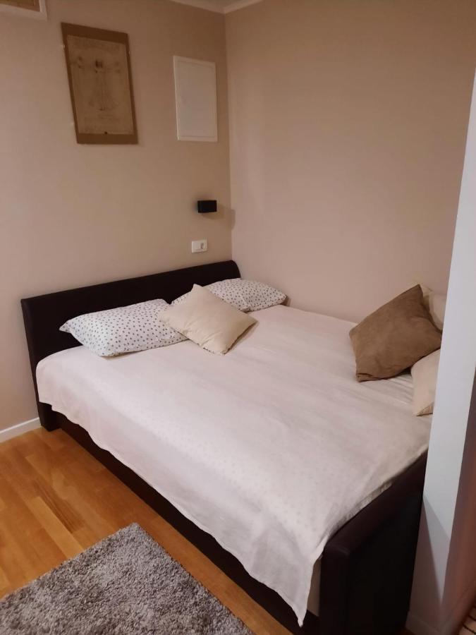 Studio Apartman Chiara 자그레브 외부 사진