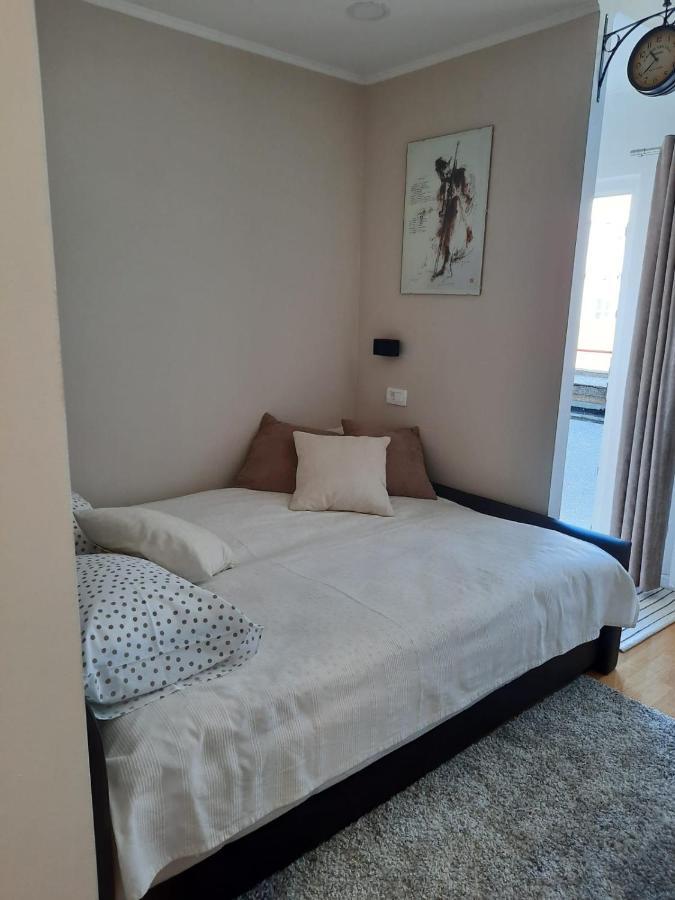 Studio Apartman Chiara 자그레브 외부 사진